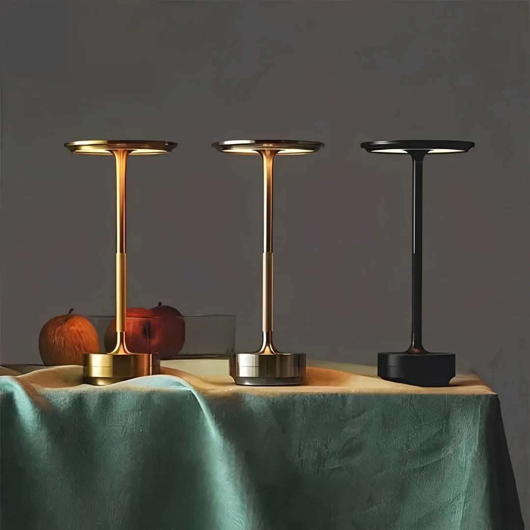 Apex Desk Lamp