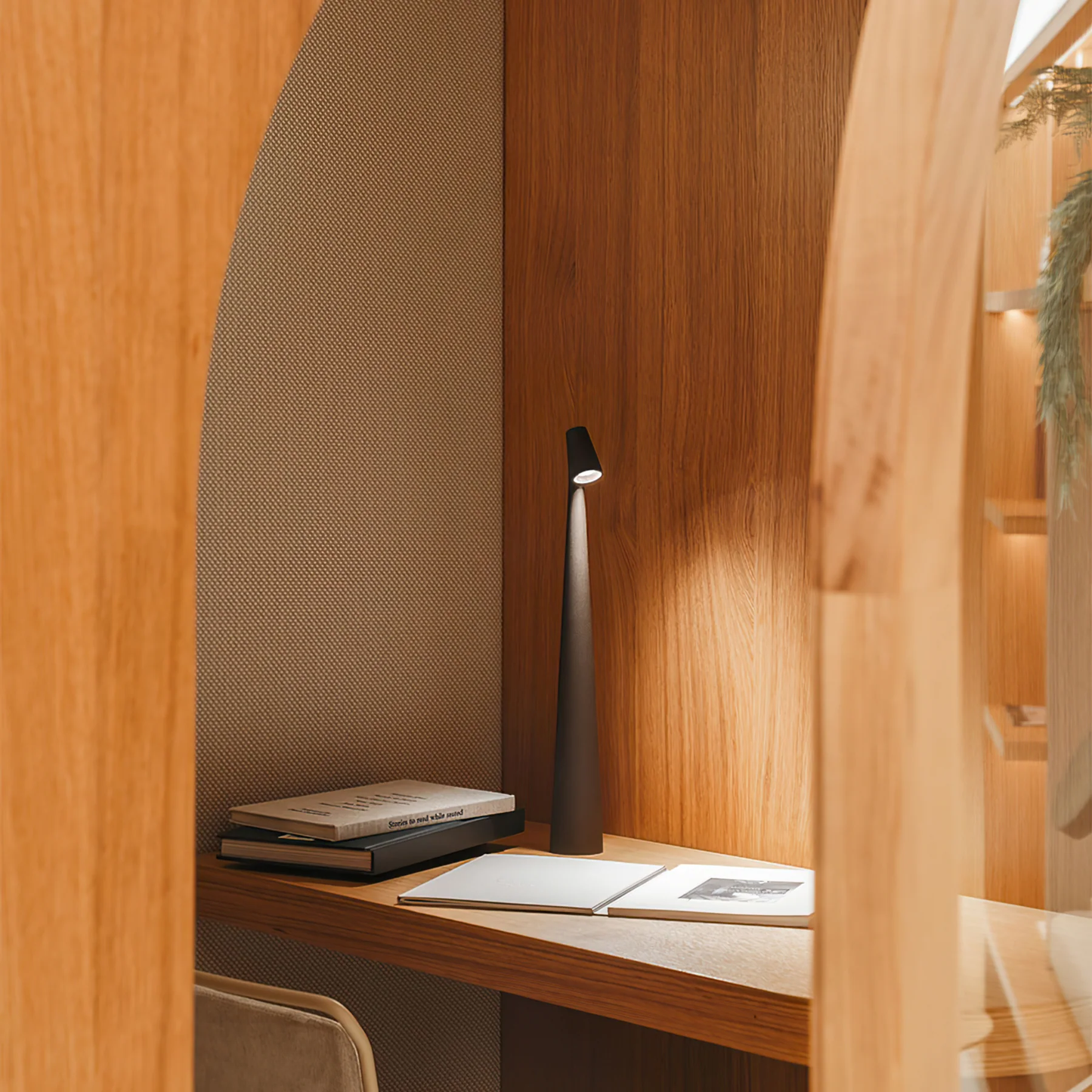Zenith Desk Lamp