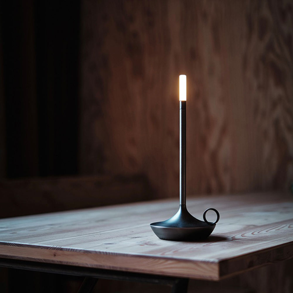 Kindle Desk Lamp