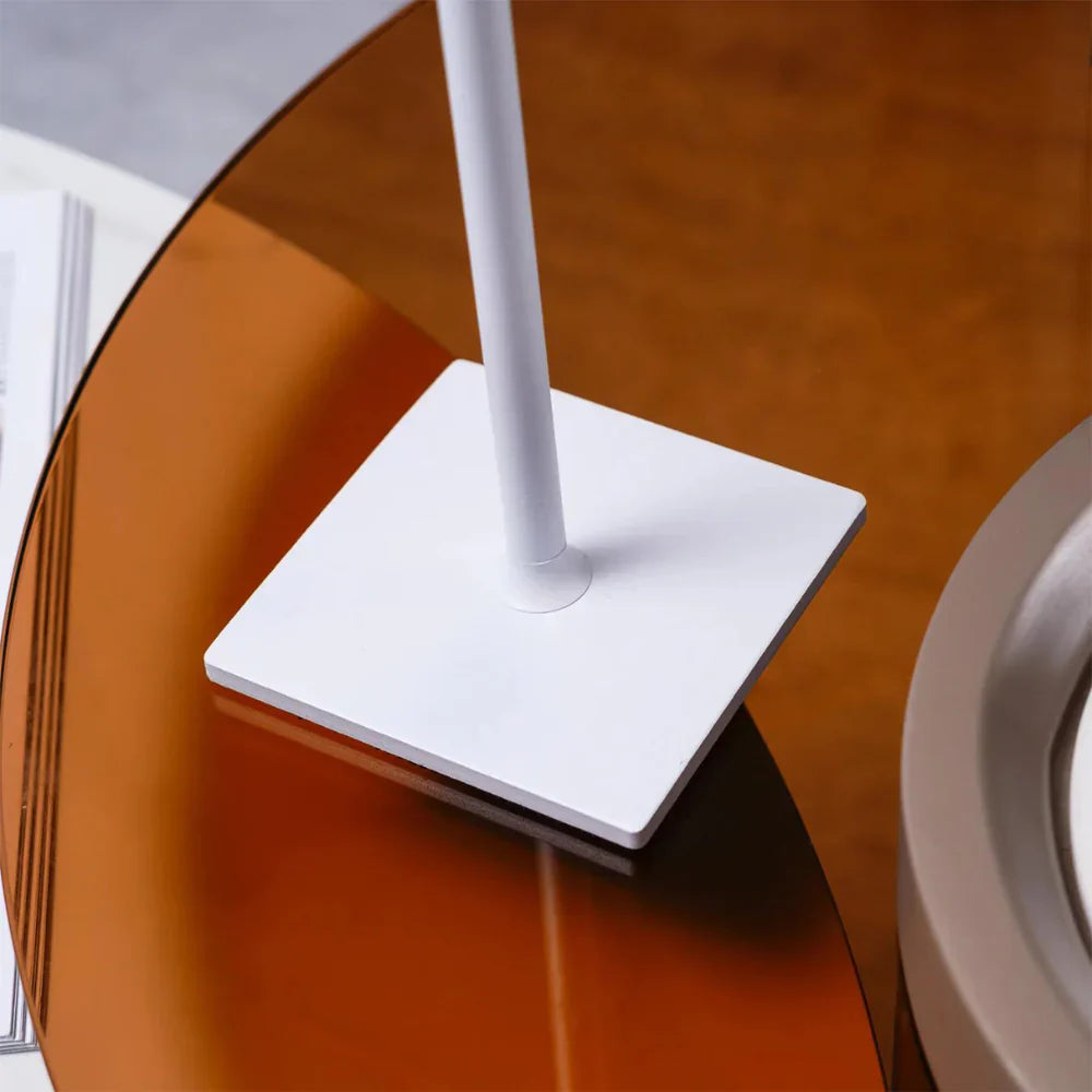 Nova Desk Lamp