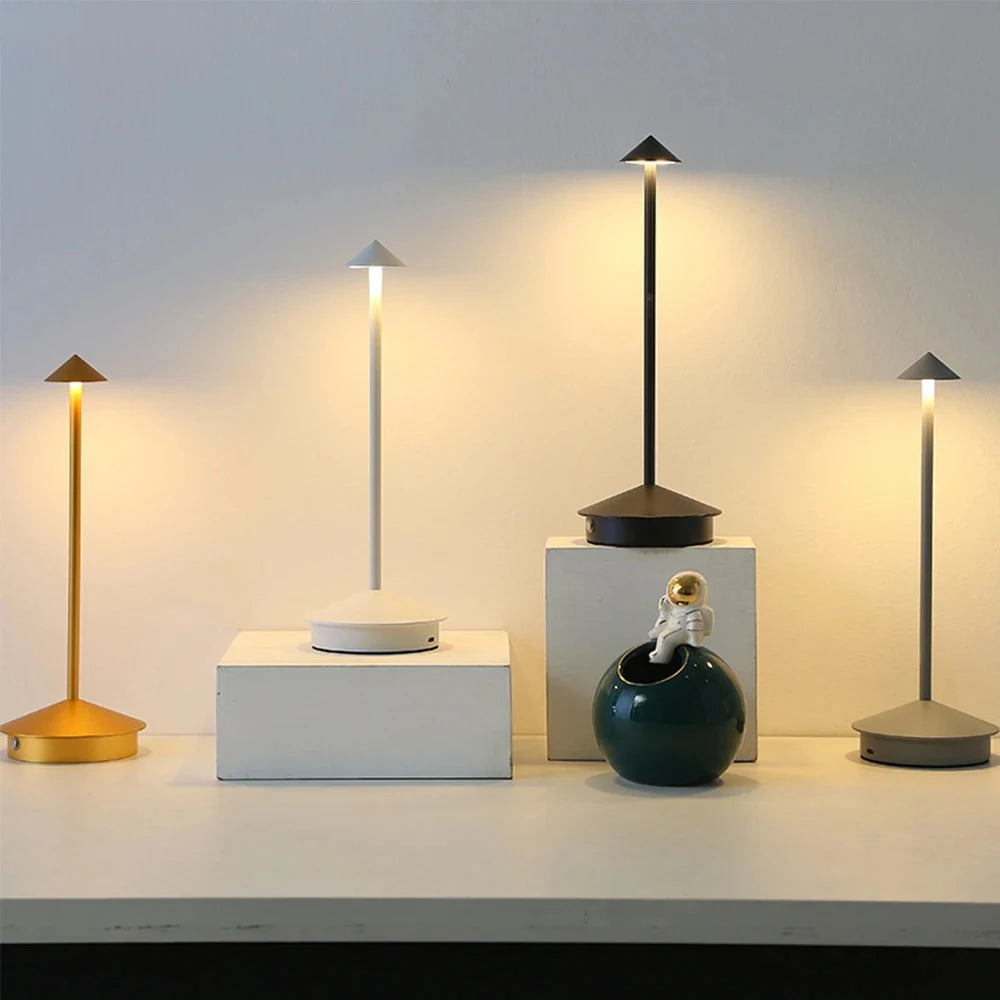 Gloom Desk Lamp