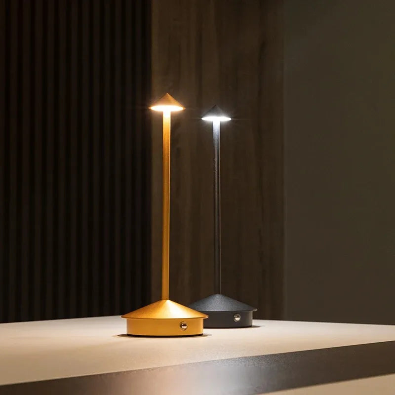 Gloom Desk Lamp